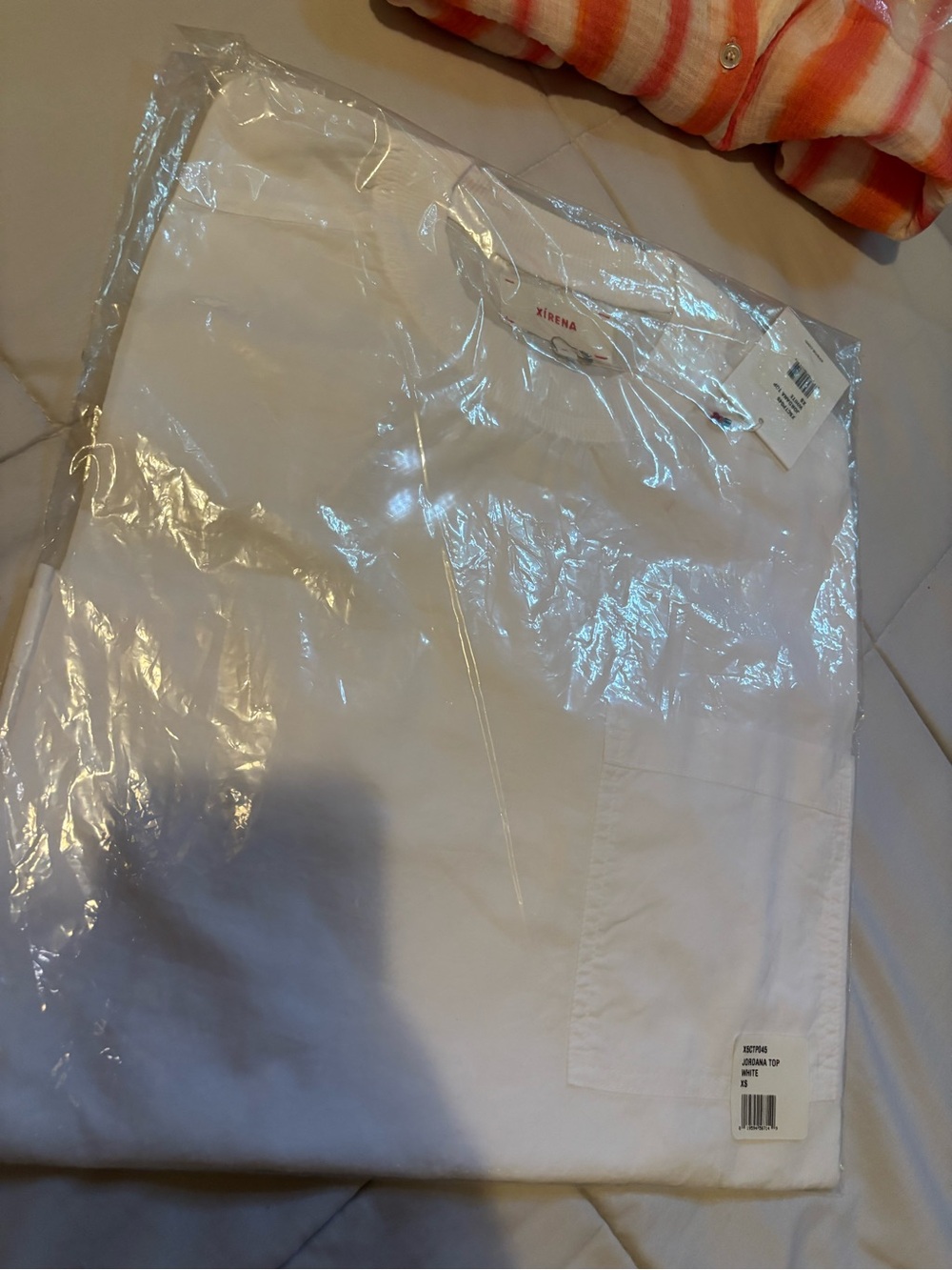 XiRENA White Jordana Top - Clean Crewneck Tee